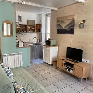 Appartement Cosy Au Coeur De Martin Vésubie